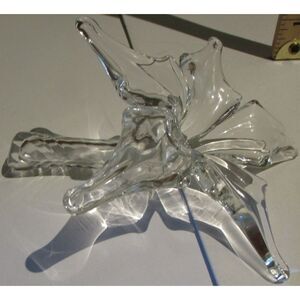 ART GLASS LILY FLOWER FLORAL VASE CLEAR GLASS CRYSTAL? BEAUTIFUL